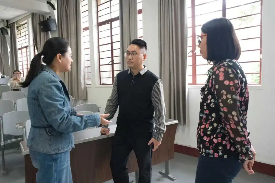SEO小平受邀走进福建师范大学,培训AI + SEO外贸获客赋能新一代跨境人 配图