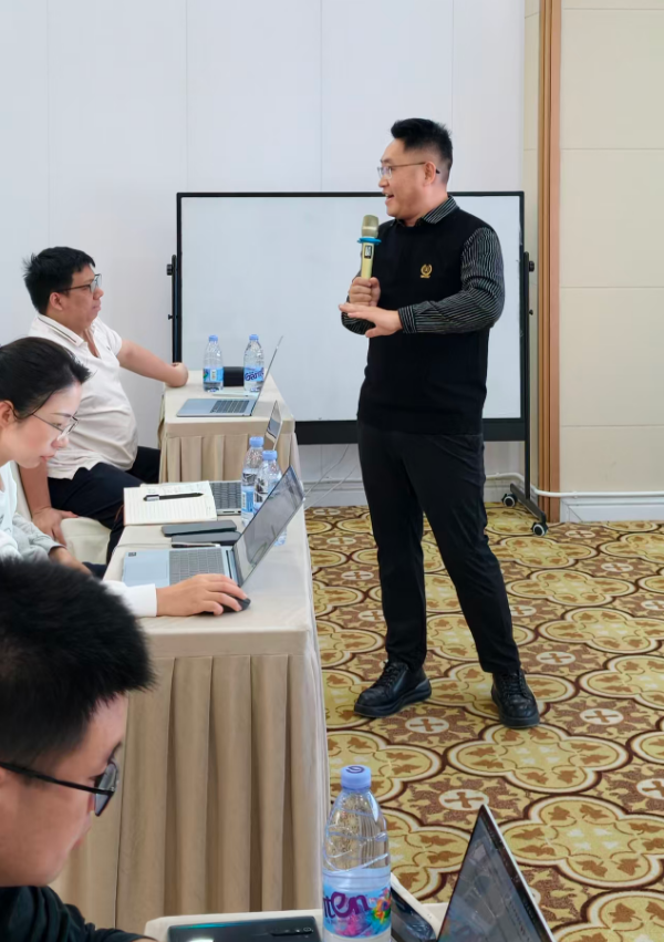3月外贸独立站SEO+GEO线下培训圆满收官 配图