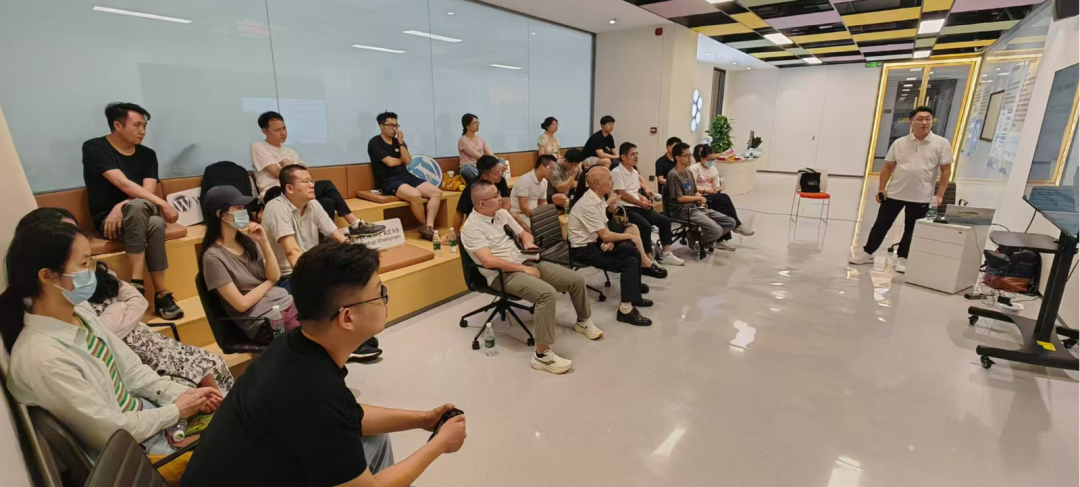SEO小平参加深圳WordPress线下沙龙MeetUp 配图