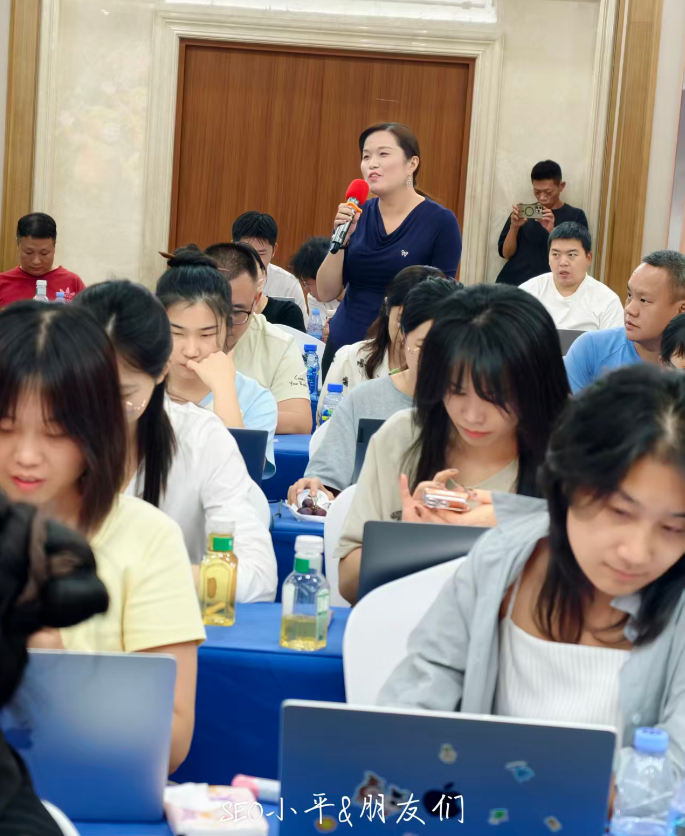 课程现场:课后一对一答疑